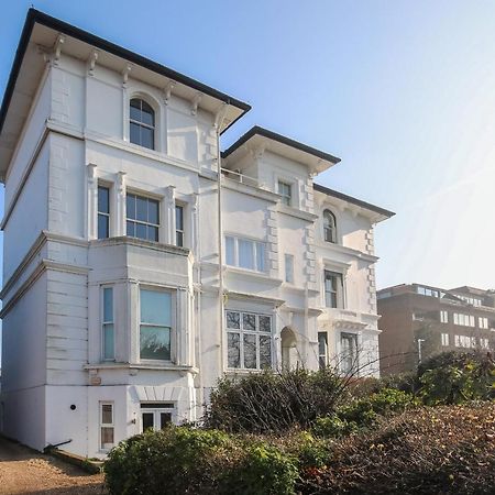 Riverside Central Kingston Flat 1B Surbiton Exterior photo